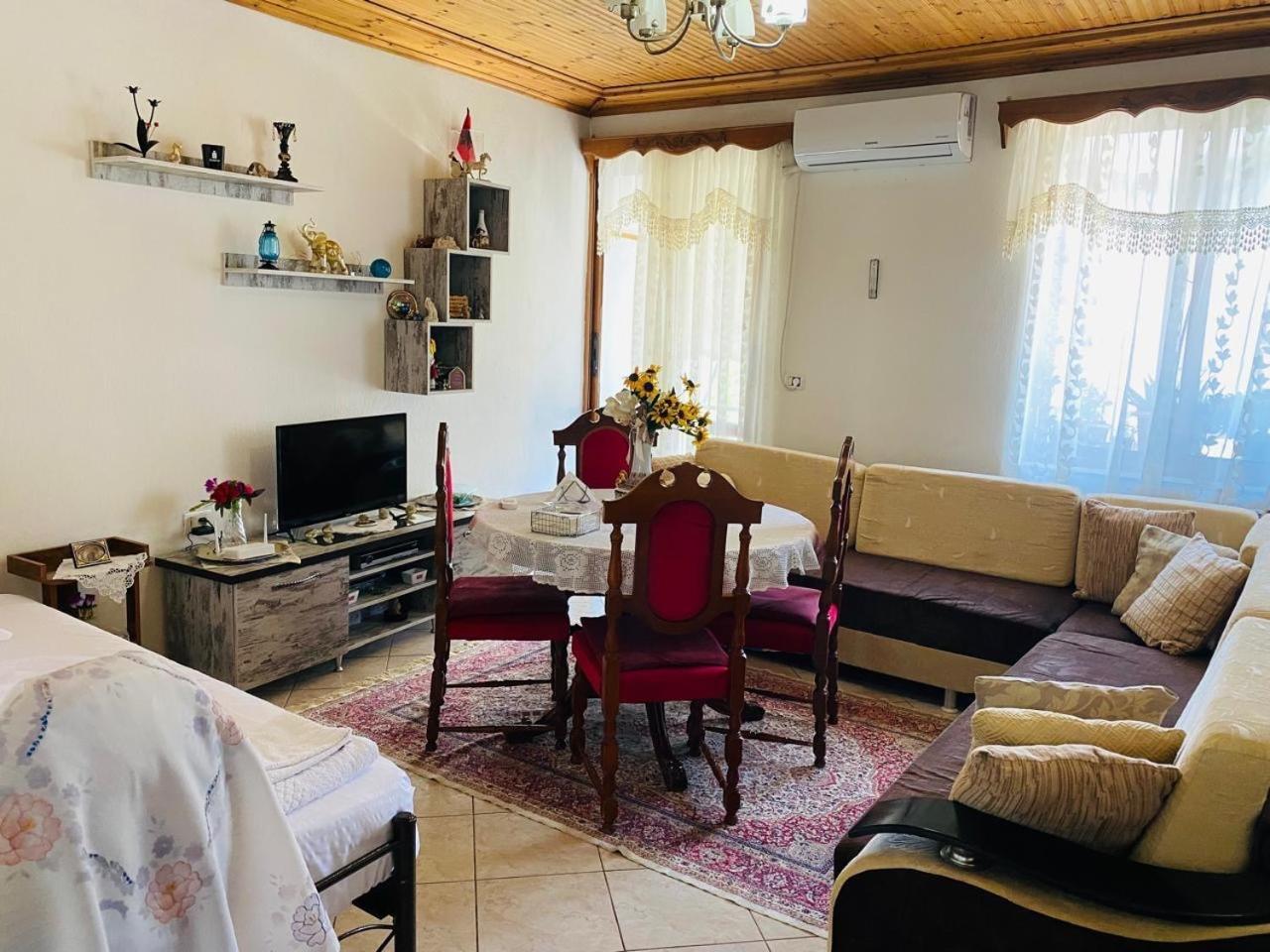 Hida Guest House Gjirokastra Zewnętrze zdjęcie